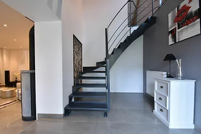 Luxuriöses Ferienhaus mit Garten in...