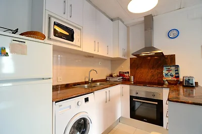 Apartment for four people with pool