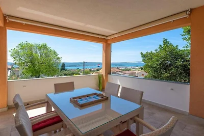 Four Bedroom Villa With Pool And Sea View