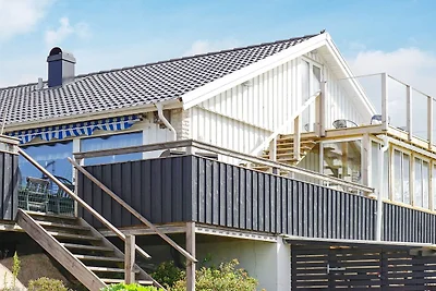 4 Personen Ferienhaus in KUNGSHAMN-By Traum