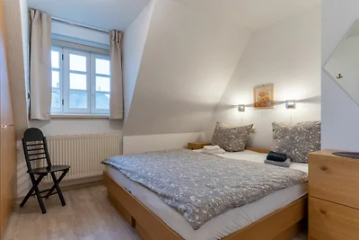 Apartment mit Kamin in einer reetgedeckten...
