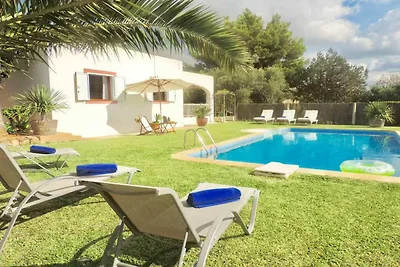 Luxuriöser Ibiza-Aufenthalt mit Meerblick