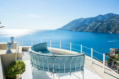 Villa in Maiori mit Pool und Meerblick