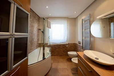 Wohnung in Bari mit Terrasse und Parken