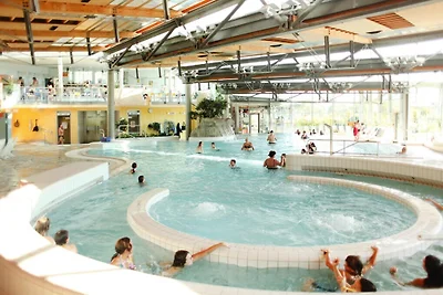 Piscina condivisa e sauna,...
