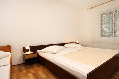 Appartement in Vrbanj met barbecue en wifi.