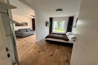 Grote, comfortabele villa met een eigen tuin.