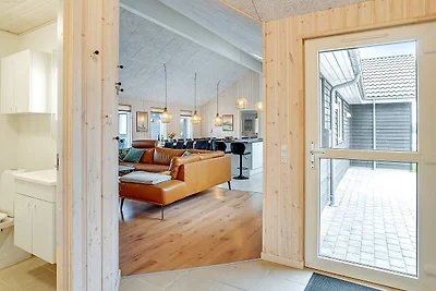 20 Personen Ferienhaus in Grenaa