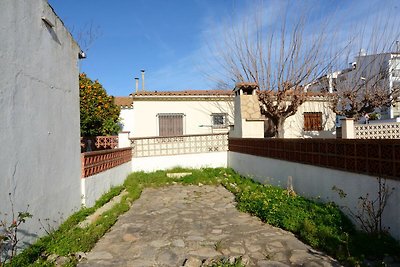 Ferienhaus für vier Personen mit Terrasse