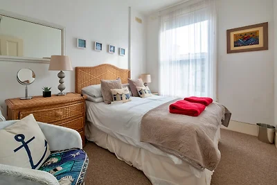Casa Lyme Regis con vista sul mare per 9...