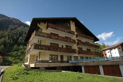 Appartamento moderno a Blatten con cucina sep...