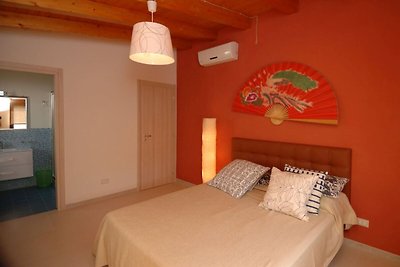 Charmante Villa in Trappeto in Strandnähe