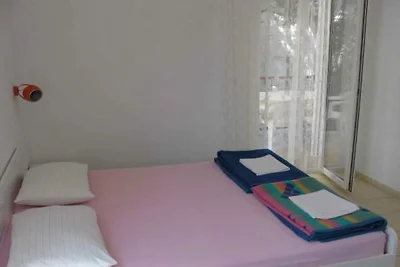 Apartments Boguvila - Two-Bedroom Economy Apa...