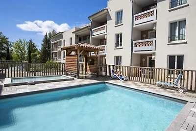 Appartamento a Gréoux-les-Bains con piscine