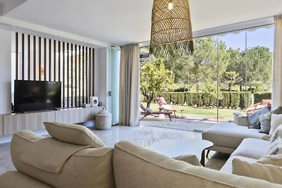 Huis in Marbella vlakbij Santa Clara Golf