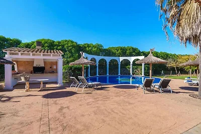 Villa moderna con piscina privata a Sa Pobla