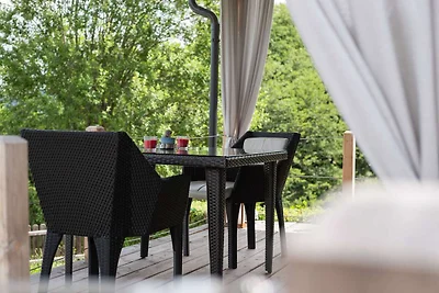 Lakeside chalet in holiday park