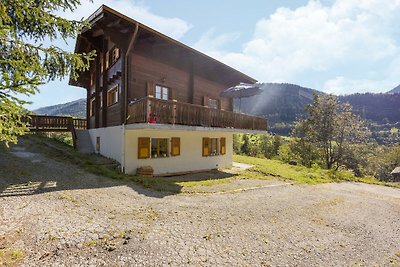 Ruim chalet in bergen bij skigebied Fiesch