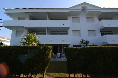 Spacious apartment in Pals