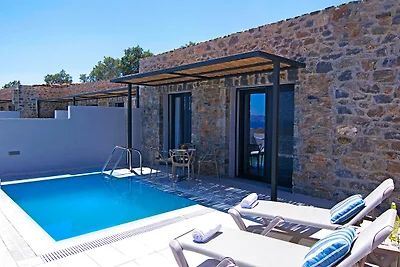 Villa in Agios Pavlos mit privatem Pool