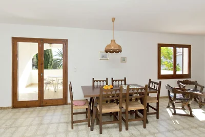 Schöne Ferienwohnung in Mont-roig Bahía mit...