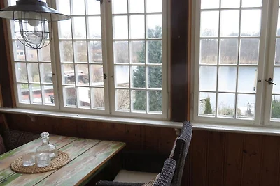 Stilvolle Ferienwohnung am See