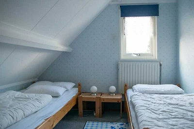Holiday house in Ouddorp with 3 bedrooms