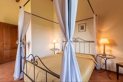 Appartamento a Laterina con giardino