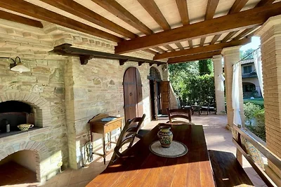 Ferienhaus in Palaia mit Schwimmbecken