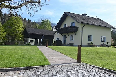 Vakantiehuis in Altmünster met barbecue