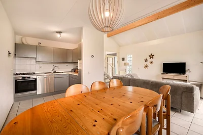 Villa in Julianadorp nahe Sandstrand