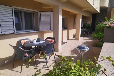 Charming One Bedroom Apartment Povljana - One...
