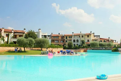 Belvilla by OYO Apartment in Peschiera del...