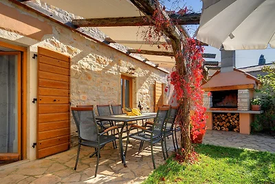 Villa à Batlug avec piscine privée