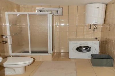 Kastel Gomilica Cozy and Stylish Apartments n...