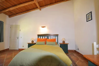 Komfortable und geräumige traditionelle Villa...