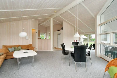 8 osob apartament w Gilleleje
