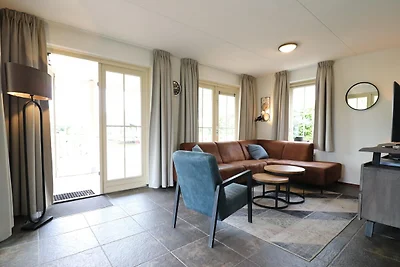Bungalow in Zuytland Buiten mit...