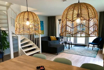 Geräumige Lodge mit Veranda in Zoutelande