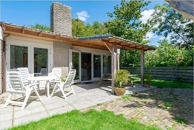 Bungalow in ruhiger Anlage in Strandnähe