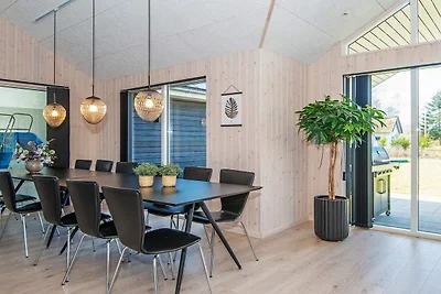 14 Personen Ferienhaus in Juelsminde