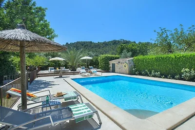Villa in Pollensa mit Schwimmbecken