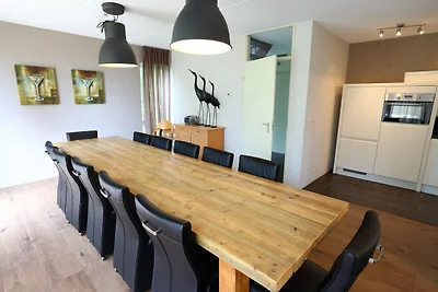 Komfortabler Bungalow für eine Gruppe