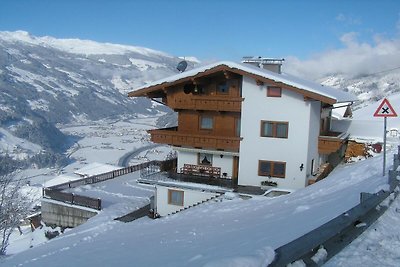 Wohnung in Hippach im Zillertal mit einem...