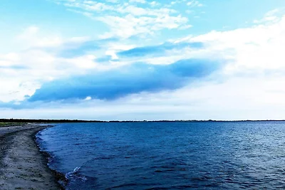 Felicita' in riva al mare -- By Traum...