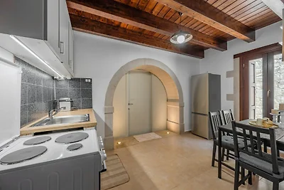 Evergreen Villa am Stadtrand von Patsos