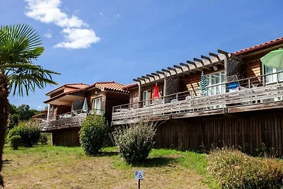 Wohnung in Cassen mit Pool & Jacuzzi