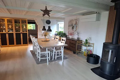 Schönes Ferienhaus in Meeresnähe in...