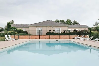 Chalet am Lac de Miel mit beheiztem Pool