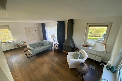 Chalet in Friesland nahe großen Seen